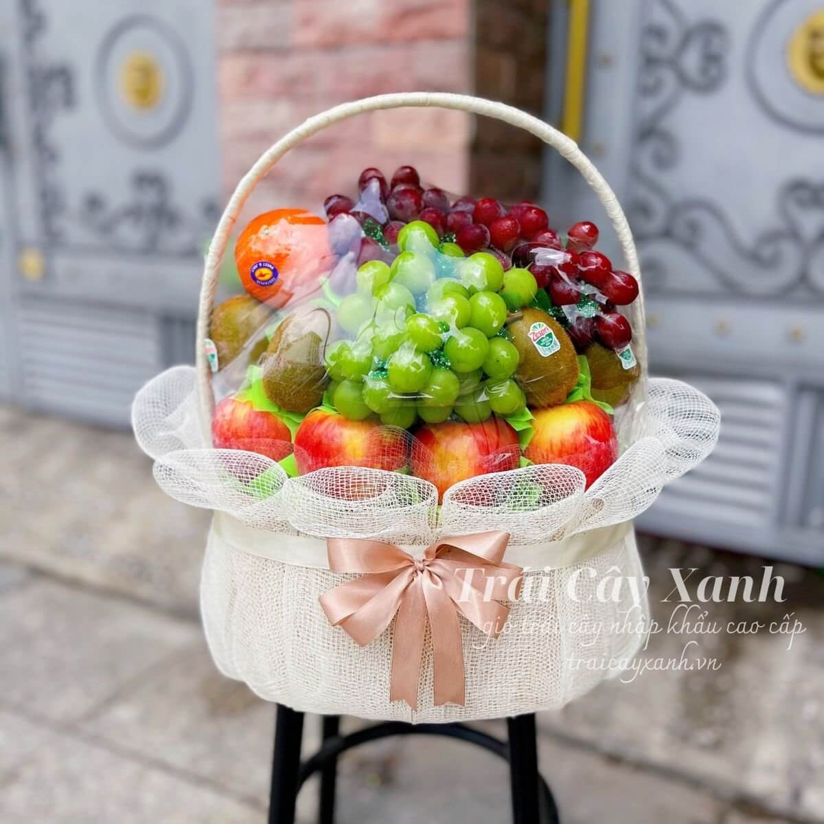 Giỏ trái cây viếng đám tang - Ảnh 6