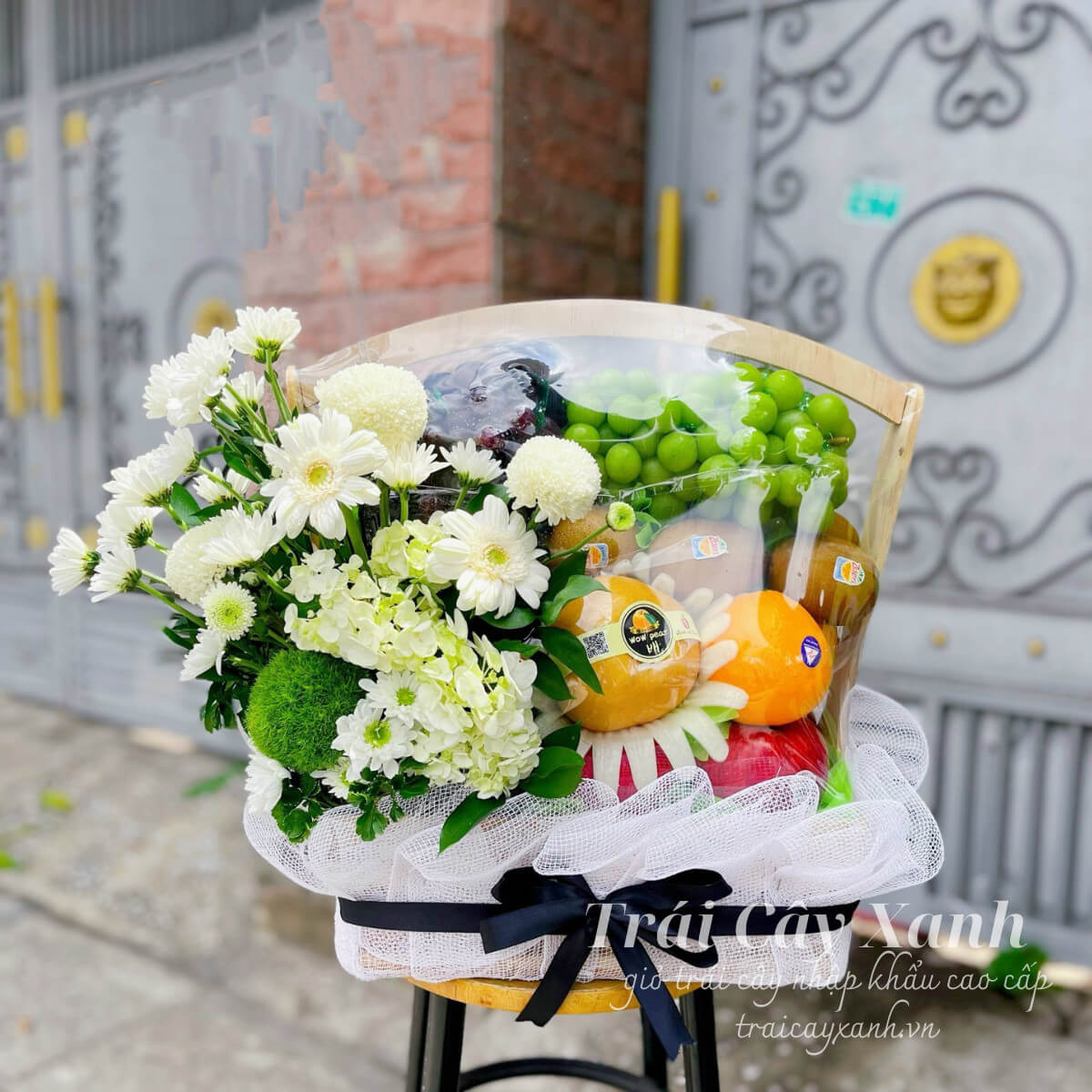 Giỏ Trái Cây Kính Lễ